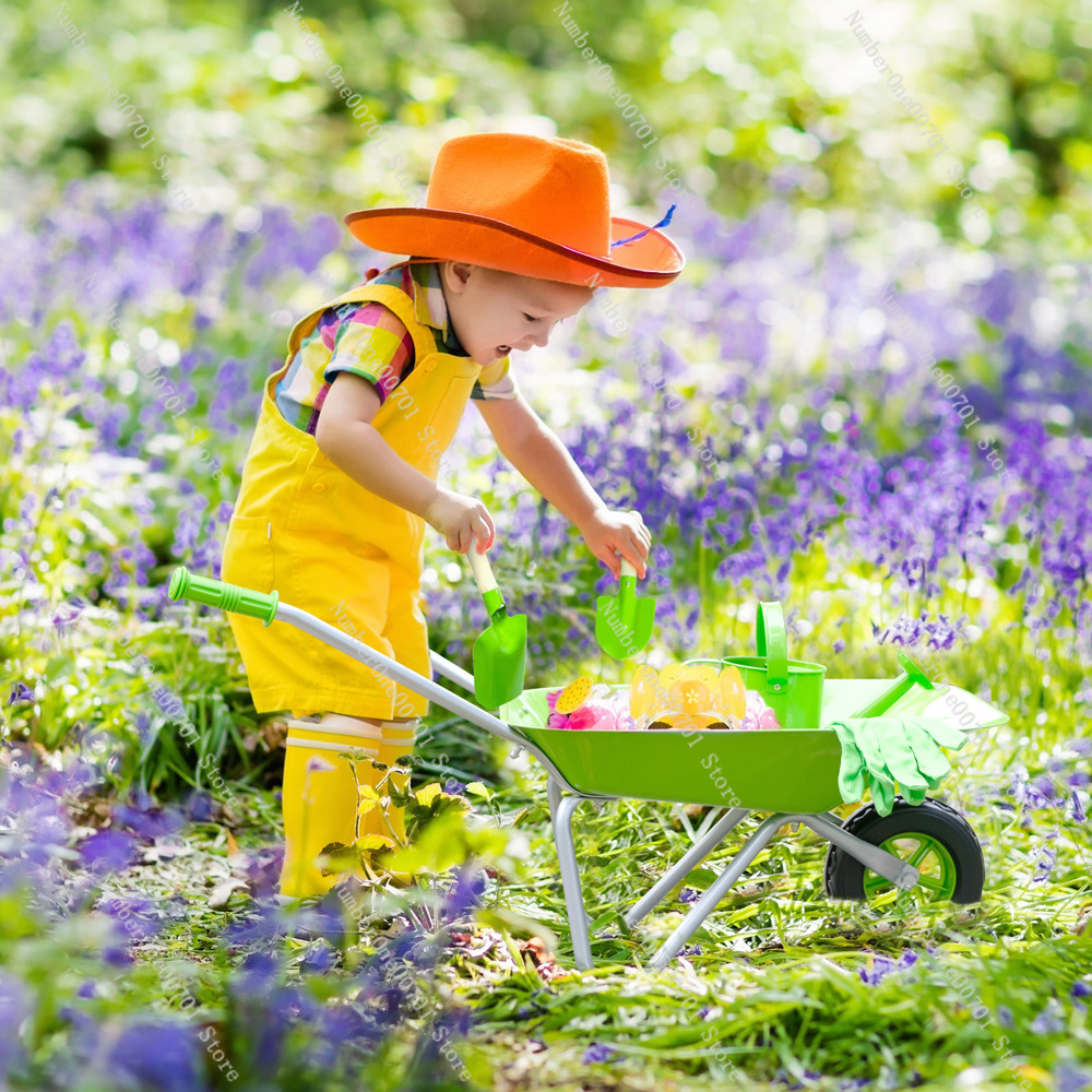 Kids Outdoor Wheelbarrow, Gree - Kids Outdoor Activity Toys recensie en prijs